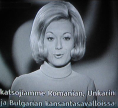 itäsaksalainen TV-kuuluttaja vuonna 1971